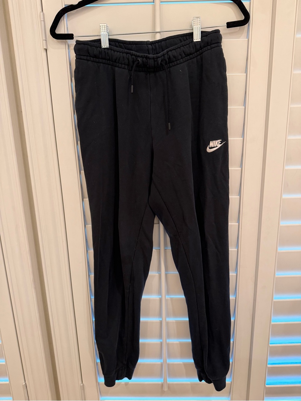Nike Black Kids Sweatpant Joggers with White Swoosh
